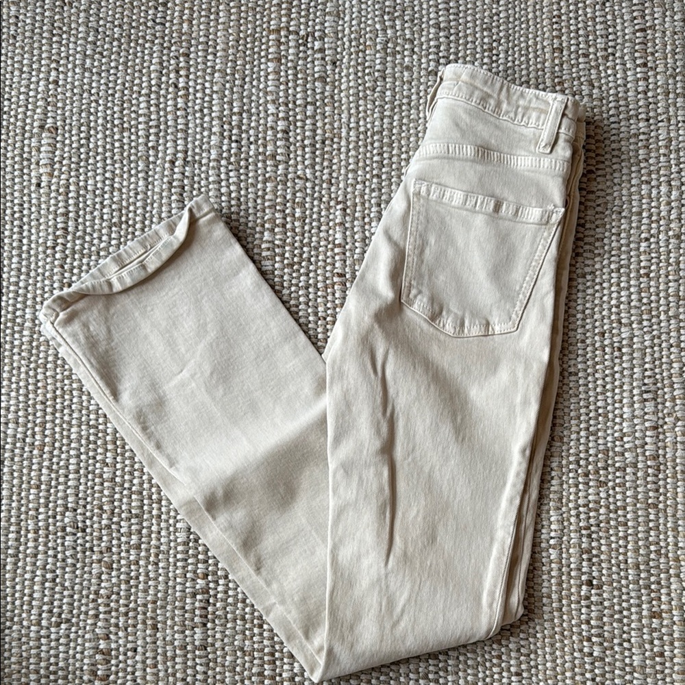 Zara Women’s Cream High-Rise Jeans 2